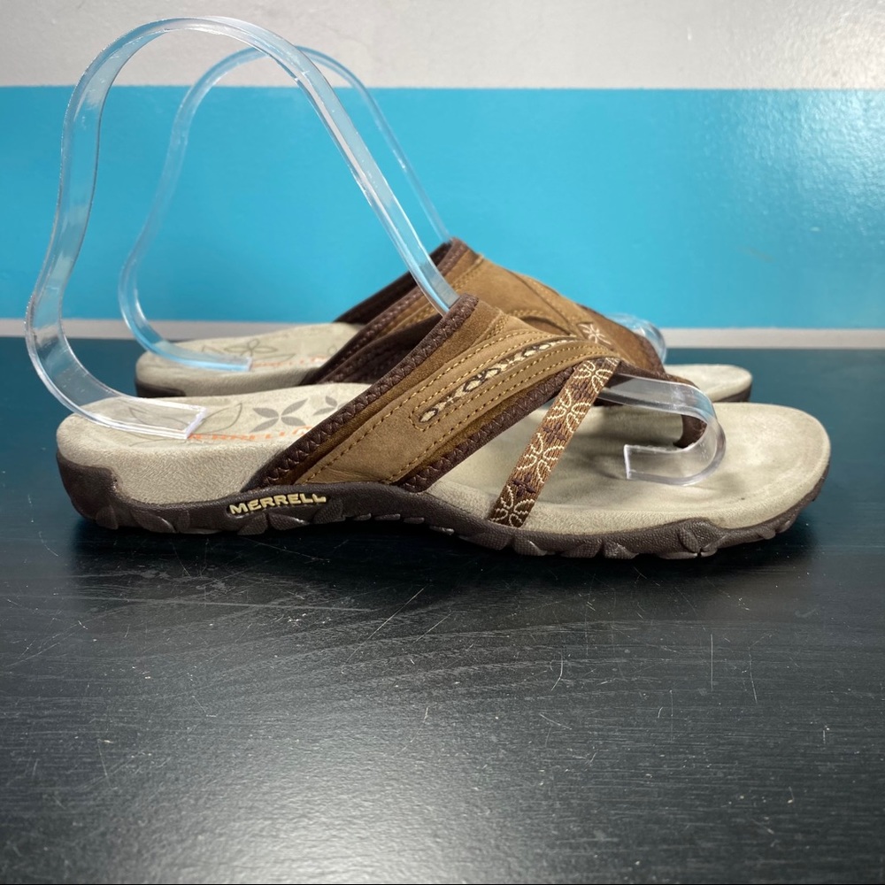 Merrell brown and gray sandals